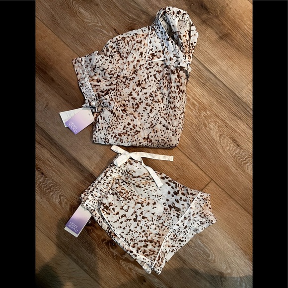 STARS ABOVE PJ SET NWT - Picture 6 of 8